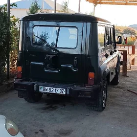 UAZ 469 2005