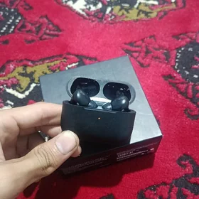 AirPods Pro Nagusnik