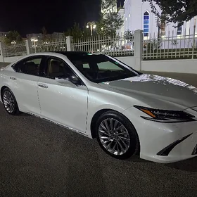 Lexus ES 350 2023