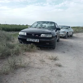 Opel Vectra 1992