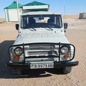 UAZ 469 1999