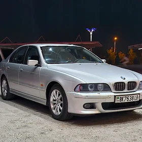 BMW E39 2002