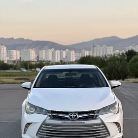 Toyota Camry 2016