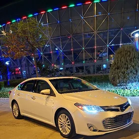 Toyota Avalon 2013