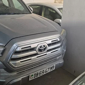 Toyota Tacoma 2018