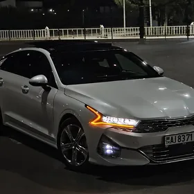 Kia K5 2022