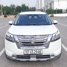 Nissan Pathfinder 2022