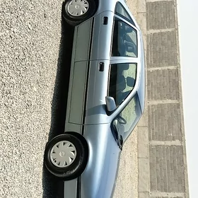 Opel Vectra 1989