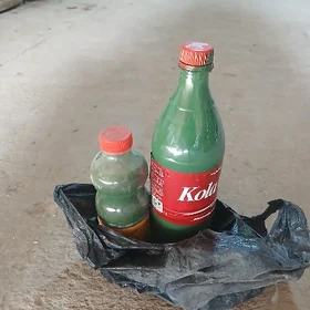 Яшыл краска.