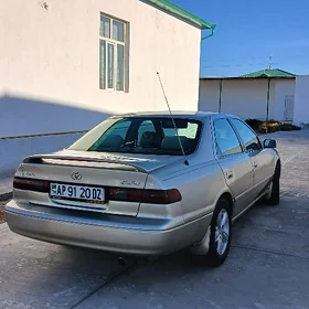 Toyota Camry 1999