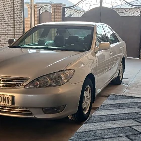 Toyota Camry 2005