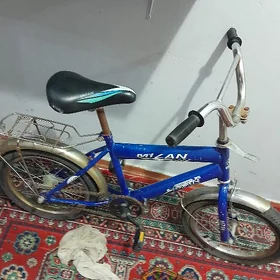 Geÿlen ešik alÿas