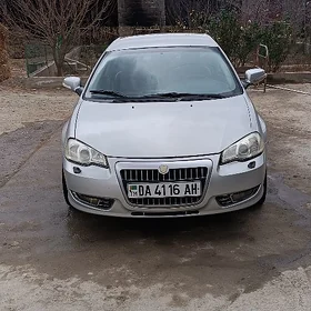 Volvo 240 2009