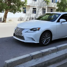 Lexus IS 350 2017