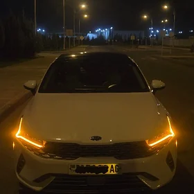 Kia K5 2021