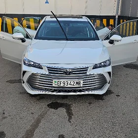 Toyota Avalon 2020