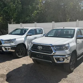 Toyota Hilux 2026