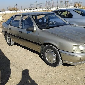 Opel Vectra 1990