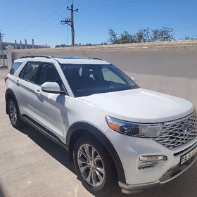 Ford Explorer 2021