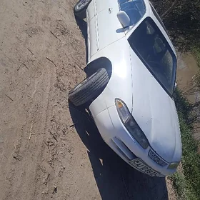 Toyota Marino 1994