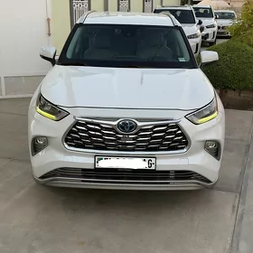 Toyota Highlander 2023