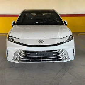 Toyota Camry 2026
