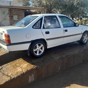 Opel Vectra 1990