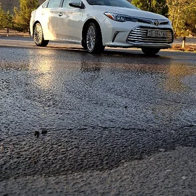 Toyota Avalon 2016
