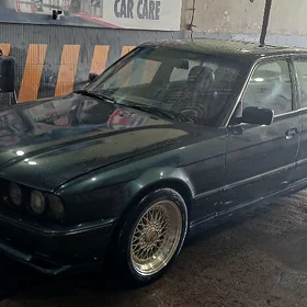 BMW 525 1990