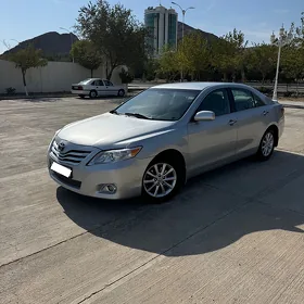 Toyota Camry 2010