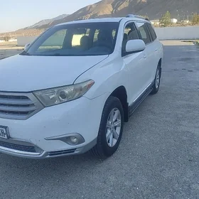 Toyota Highlander 2013