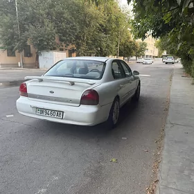 Hyundai Sonata 2000
