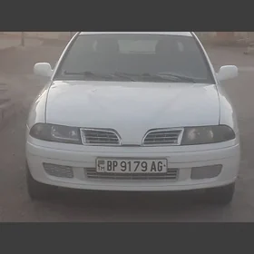 Mitsubishi Carisma 2002