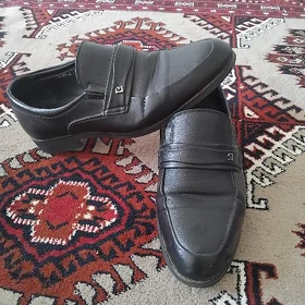 çagalarin ayakkabylary