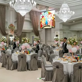 AÝNA RESTORAN TÄZEDEN AÇYLDY