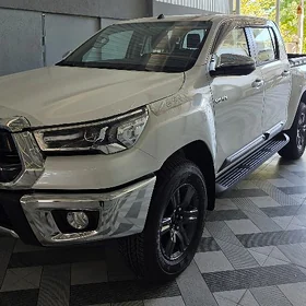 Toyota Hilux 2026