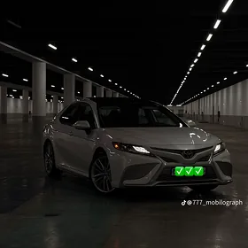 Toyota Camry 2021
