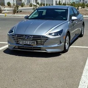 Hyundai Sonata 2022