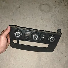e60 climate control 2008