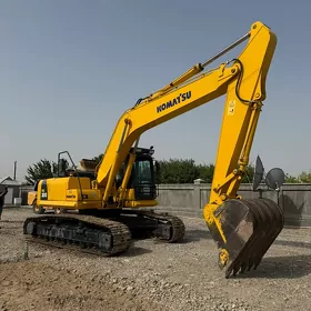 Komatsu PC210LC-11 2022