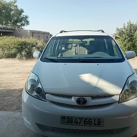 Toyota Sienna 2006