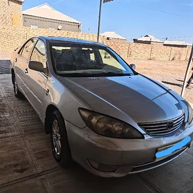 Toyota Camry 2005