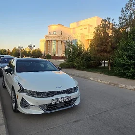 Kia K5 2021