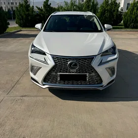 Lexus NX 300 2018