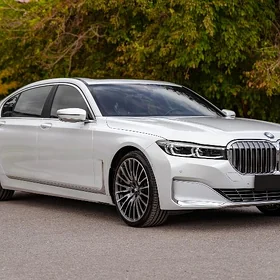 BMW 740 2021