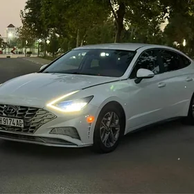 Hyundai Sonata 2021