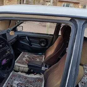 Lada 21099 2000