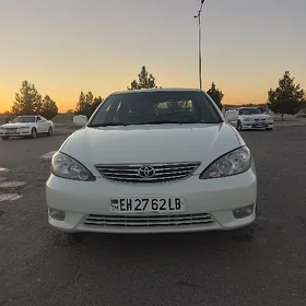 Toyota Camry 2003