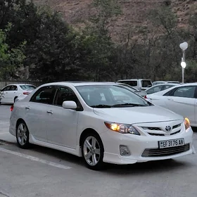 Toyota Corolla 2012