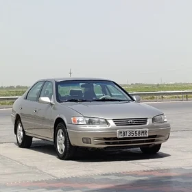 Toyota Camry 1999